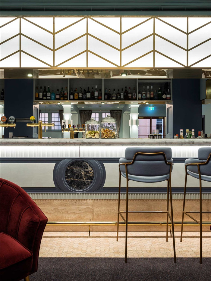 新英格蘭TATTERSALLS復古輕奢風精品酒店餐廳改造設計方案 