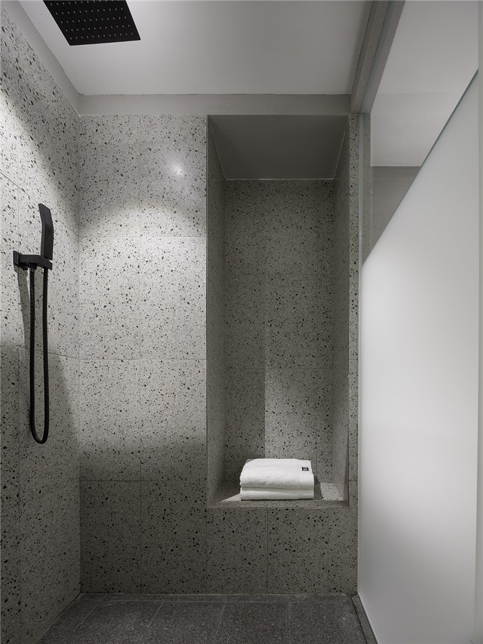 極其經濟和自然環保的無際精品酒店客房淋浴間設計方案