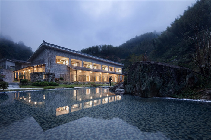 尊重當地自然傳統的時光里LOFT民宿酒店外觀設計方案
