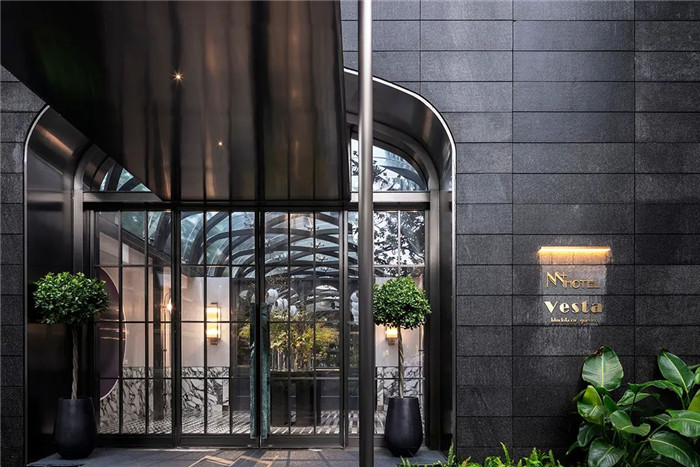 酒店入口設計-Art Deco復古懷舊風音樂主題精品酒店設計案例