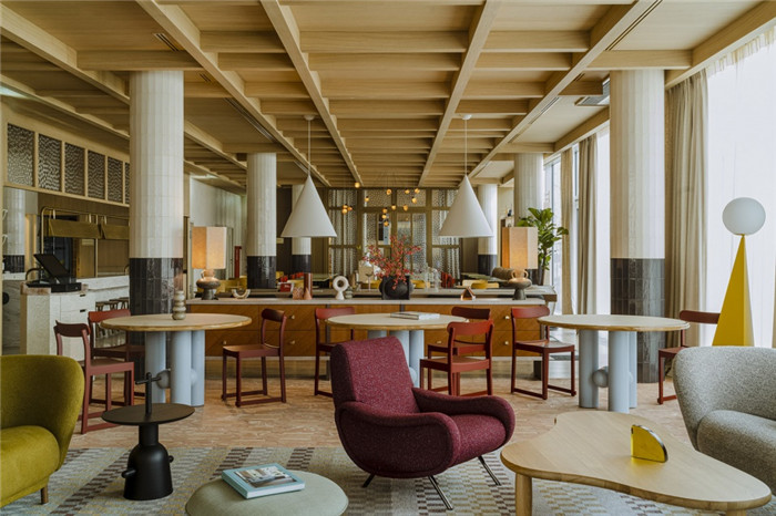 復古優雅的PURO精品酒店翻新改造設計方案
