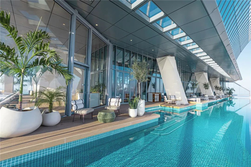 迪拜棕櫚塔AURA SKYPOOL度假酒店設計賞析