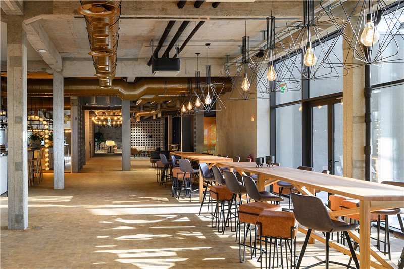 Maestoso酒店餐廳翻新改造設計案例