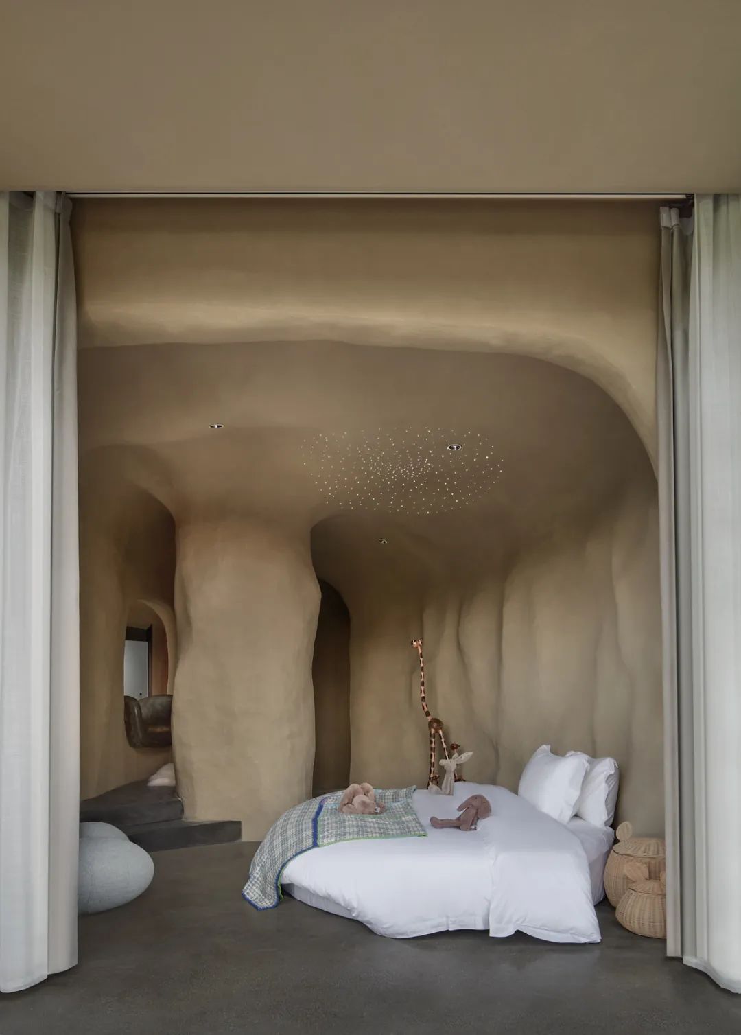 以洞穴為主題的云南秘境親子民宿酒店設計方案
